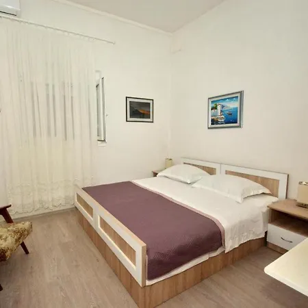 Apartment Vlade- From The Heated Pool To The In 1 Minute *